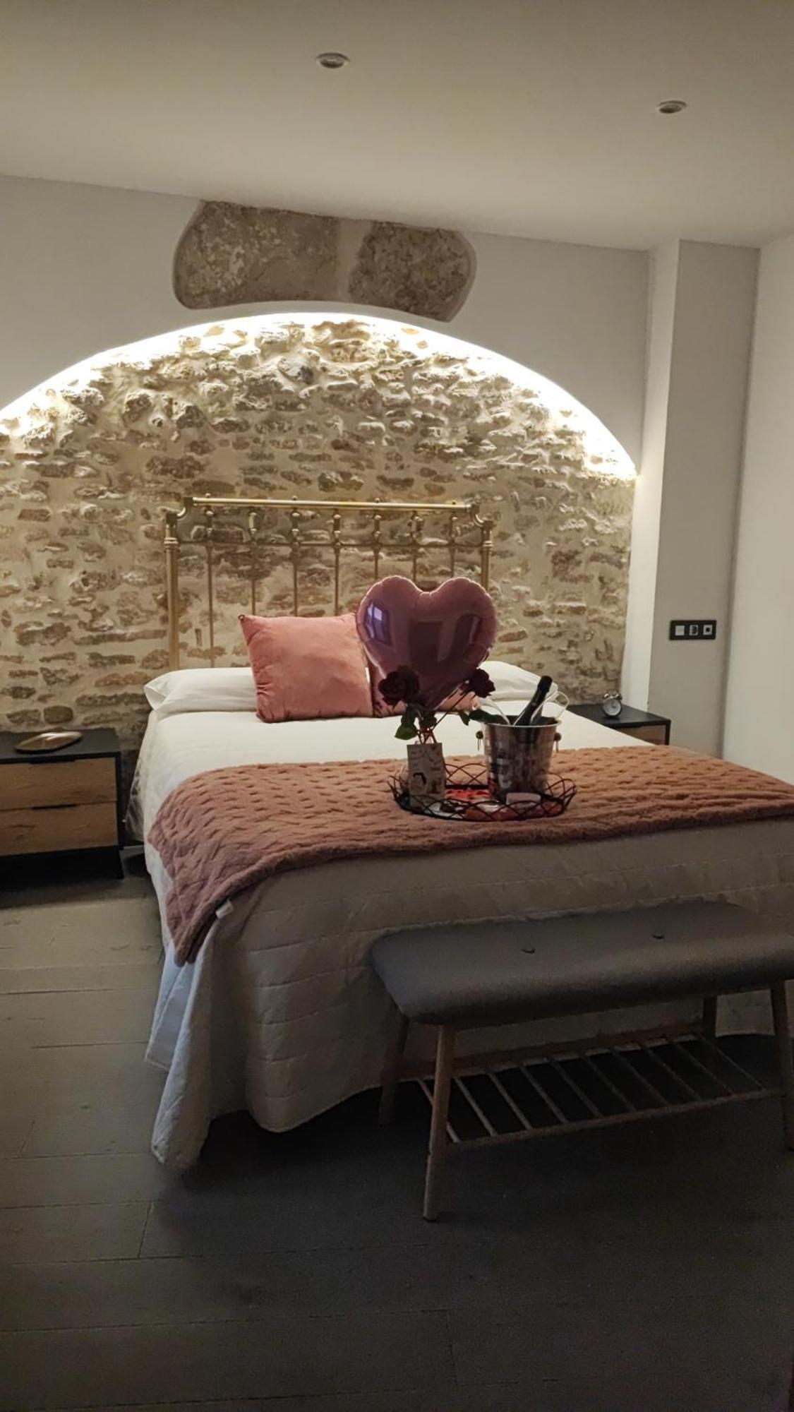Apartmán La Medina Baja Setenil De Las Bodegas Exteriér fotografie