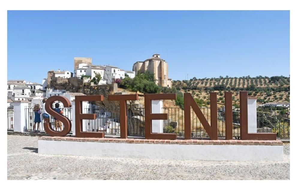 Apartmán La Medina Baja Setenil De Las Bodegas Exteriér fotografie